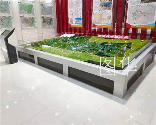 太原圖華模型藝術公司談談數(shù)字沙盤和普通模型沙盤的不同在哪里？